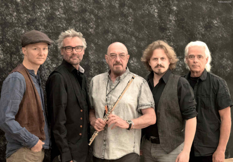 Ian Anderson e a banda Jethro Tull desembarcam em Curitiba