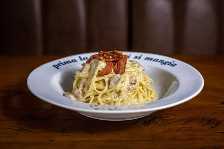 Aprenda a fazer o verdadeiro carbonara