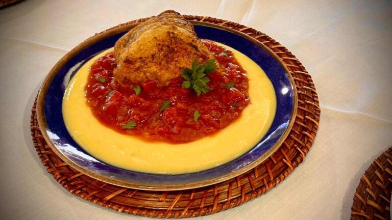 Frango caipira com polenta é receita que aquece no Circuito de Inverno