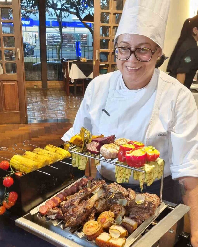 Chef Eva dos Santos e a parrillada do Tierra del Fuego (fotos SM)