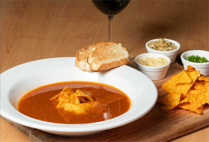 Sopa Azteca do Mustang Sally Cabral (foto: Lucas Fermin)