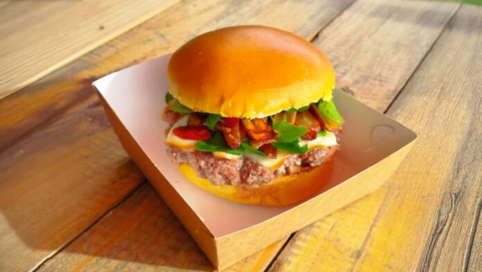 Hambúrguer de Pinhão - Cred Joy Project/Ag. TipComm