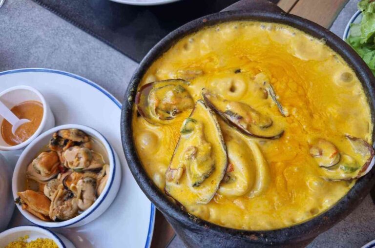 Moqueca Jangaroo tem sabor da Bahia e tempero de chef com passagem por cidades baianas (Foto: Marina Cotovicz/ Jangaroo)