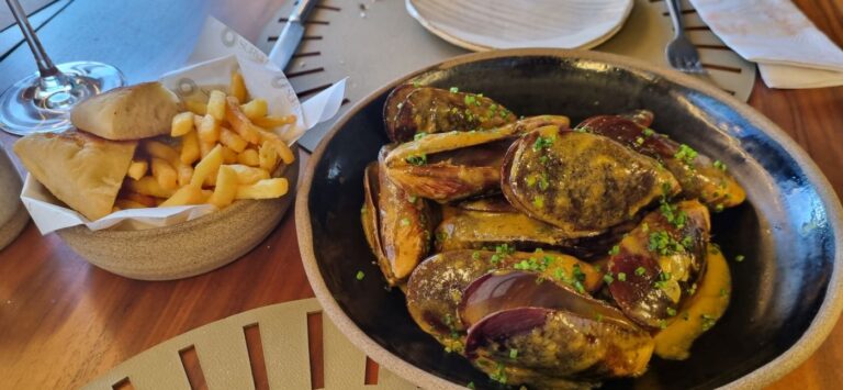 Moulles frites, prato incrível do brunch (fotos Simone Meirelles)