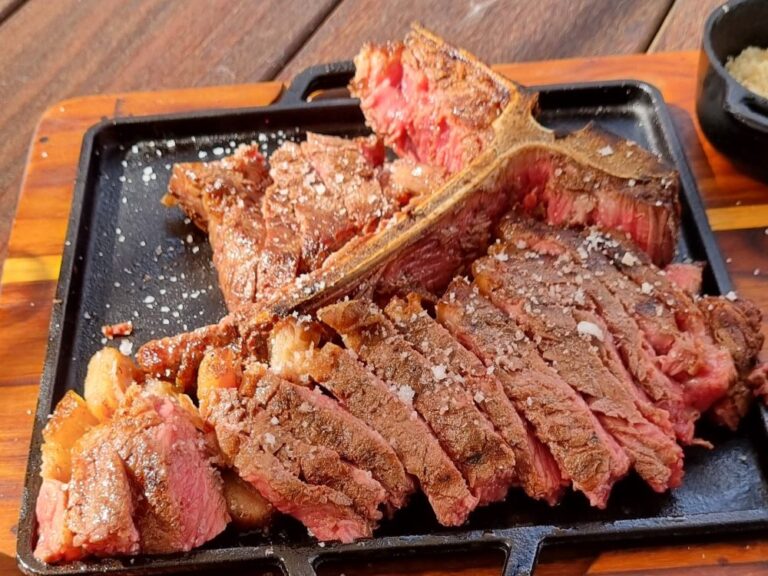 T Bone do Redtrees Steakhouse (foto Simone Meirelles)