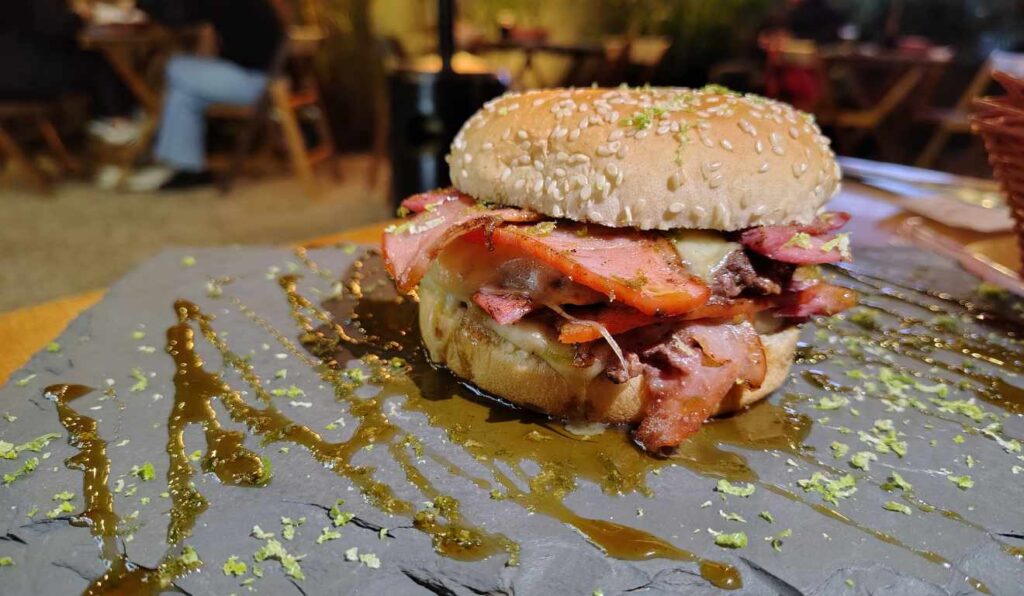 Garden Hambargueria Curitiba dia do bacon