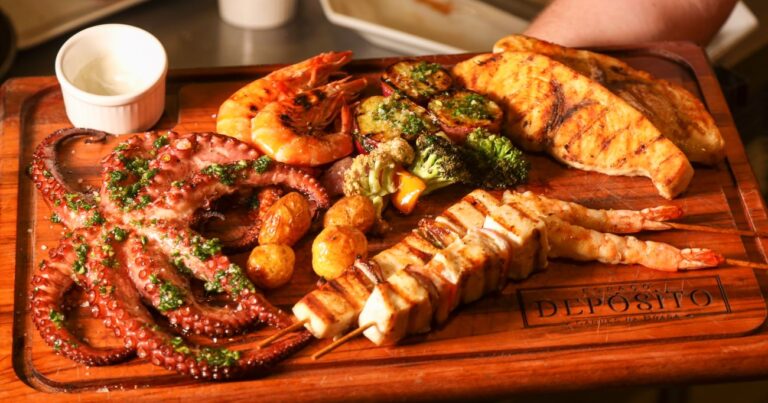 Tabua de frutos do mar do Espaço Depósito (foto MKT/Ceres )