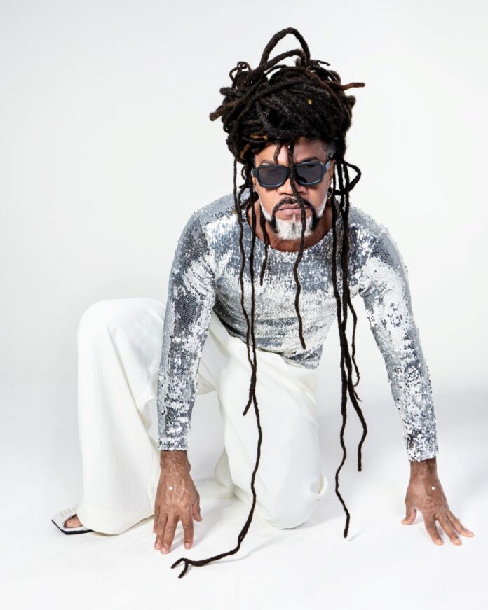Carlinhos Brown (foto equipe mKT Carlinhos Brown/direitos adquiridos)
