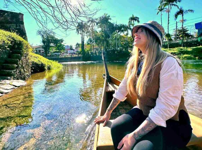 Passeio de gôndola em Morretes