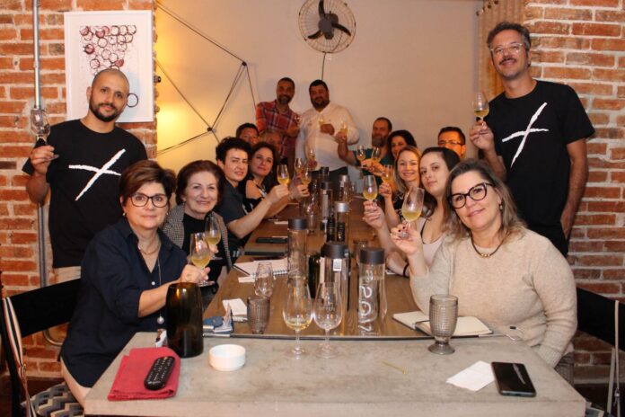 Aula na escola Alta Gama (foto arquivo pessoal)