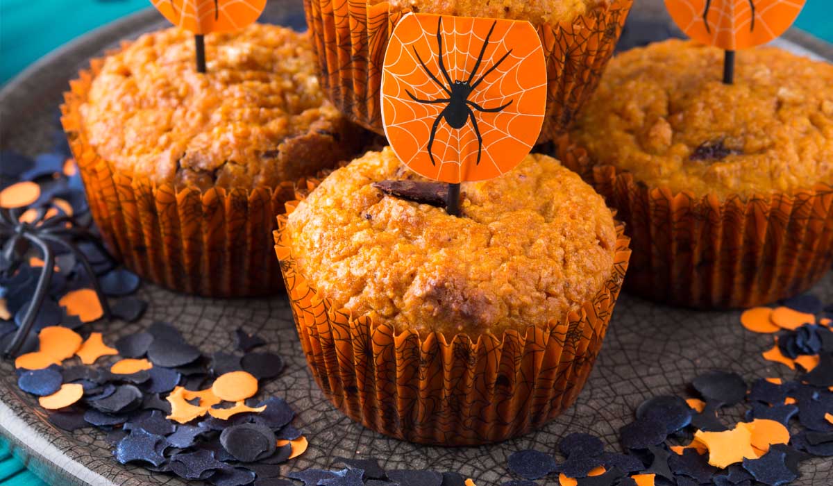 Mini bolos de abóbora com especiarias: fofinhos e aromáticos.