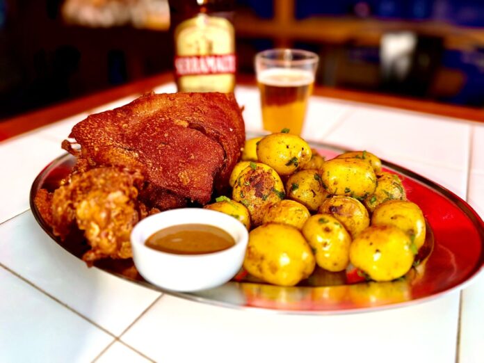 Eisbein do Bar Quermesse para a Oktoberfest (foto Fernando Smak)