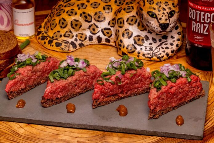 Carne de onça do Quermesse (fotos Gean Cavalheiro)