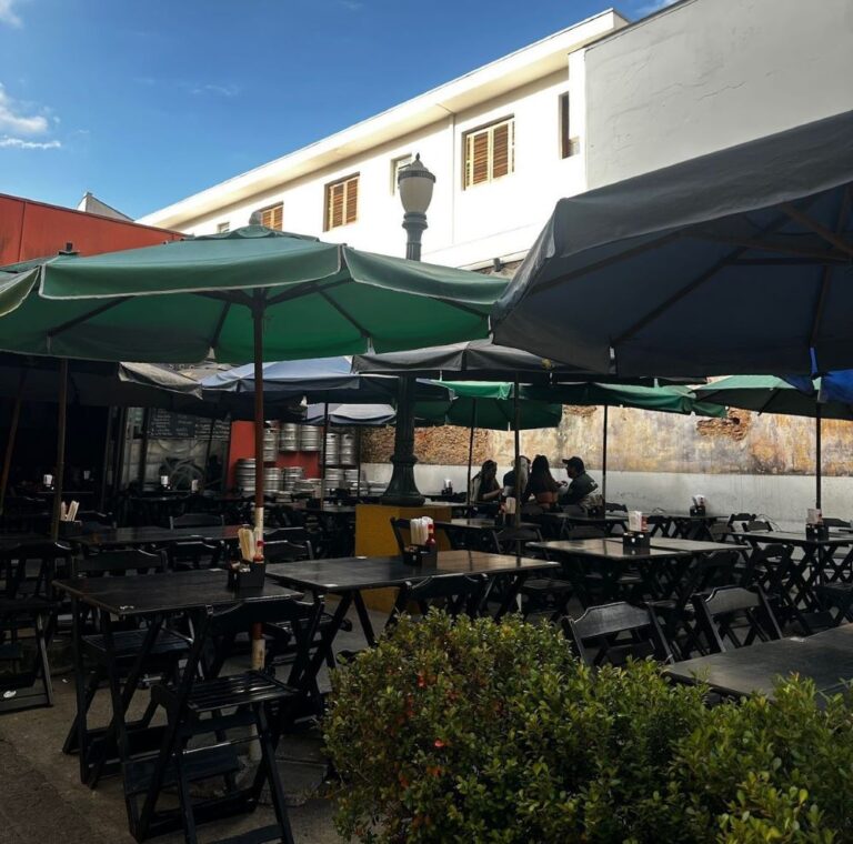 Quintal do Monge (foto A Hora do Chá Publicidade)