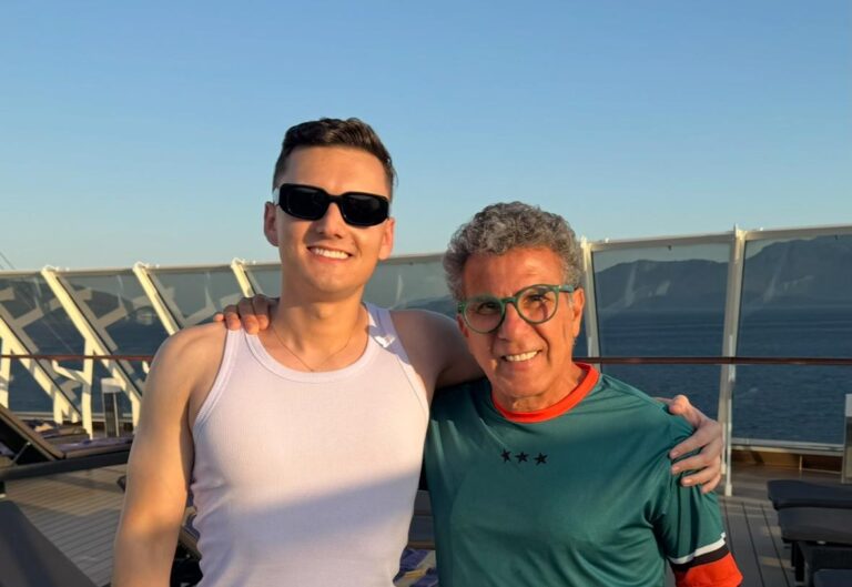 Com todo seu carisma, Eri Johnson agita cruzeiro de Maiara & Maraisa (arquivo pessoal)