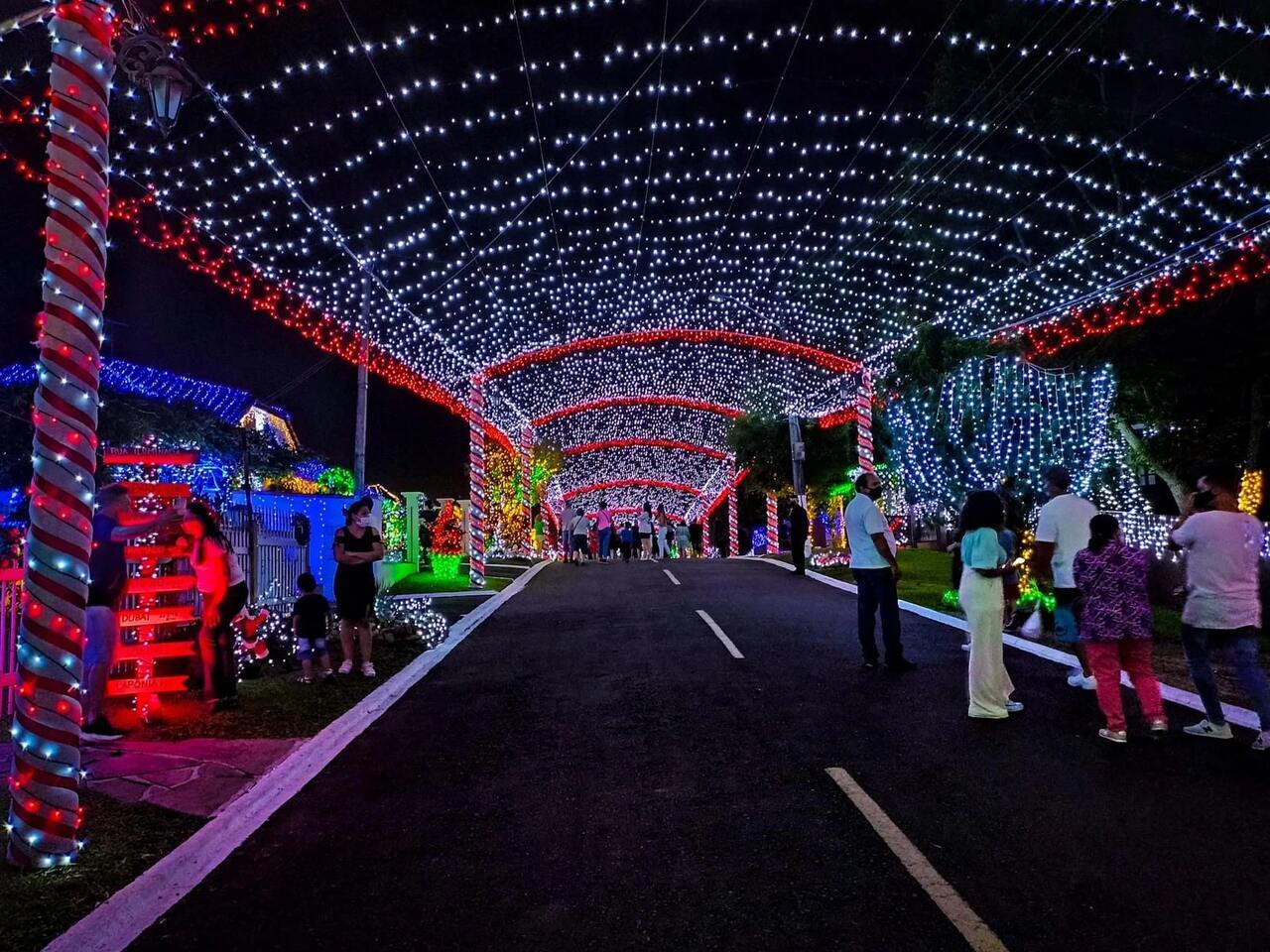 Rua Iluminada da Família Moletta