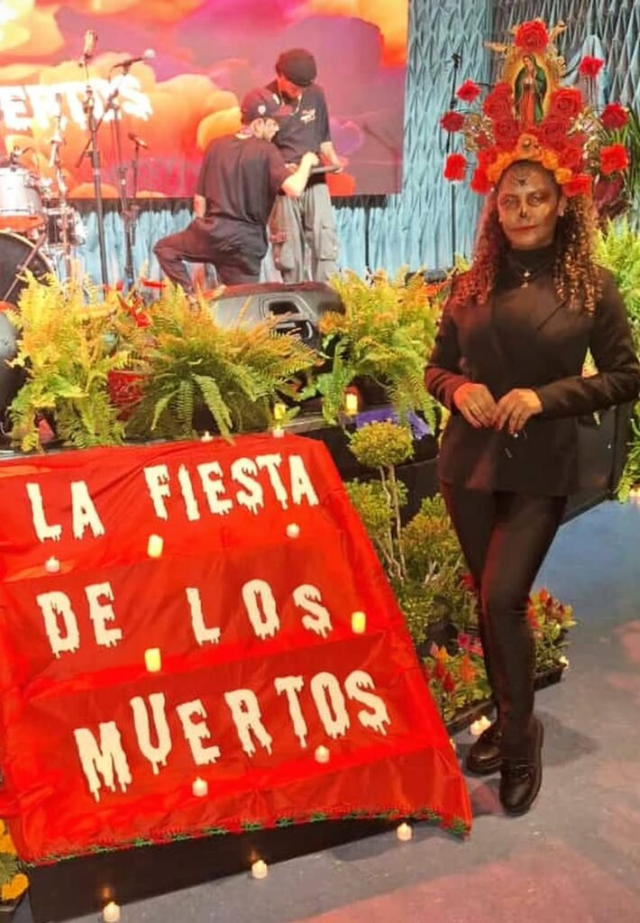 Dia de Muertos é comemorado na La Fiesta de los Muertos