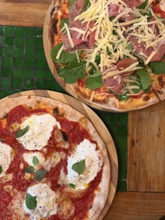 Carolla Pizza D.O.C celebra 25 anos