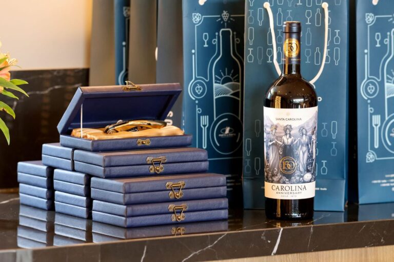Santa Carolina celebra 150 anos com vinho em edição especial