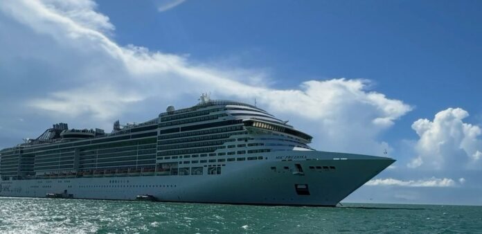 Navio Promoação (foto Arquivo Pessoal/Ruan Trindade)