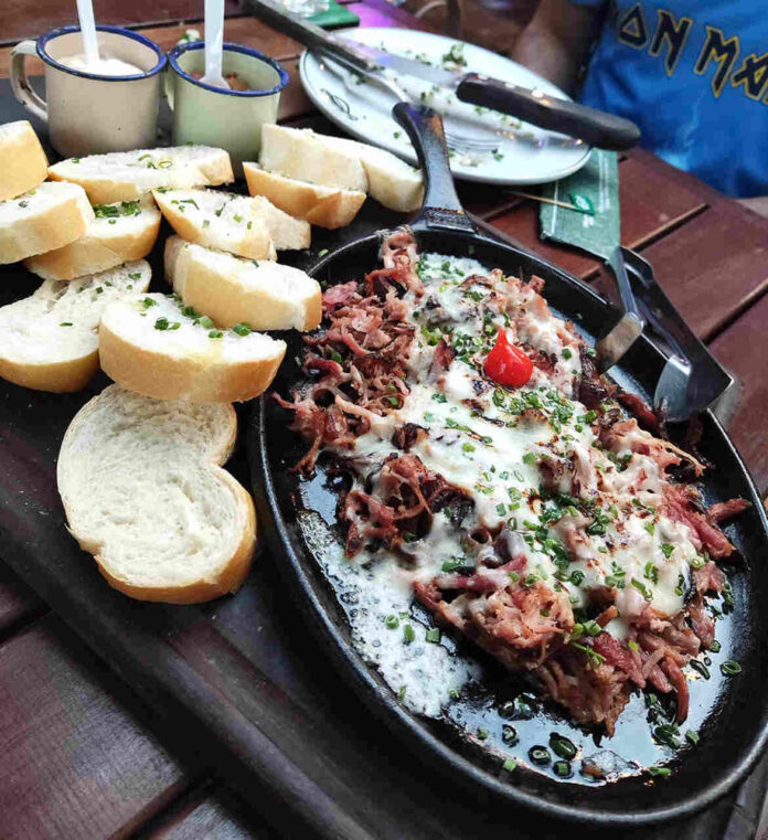 Tem Black Friday nos botecos, bares e restaurantes de Curitiba