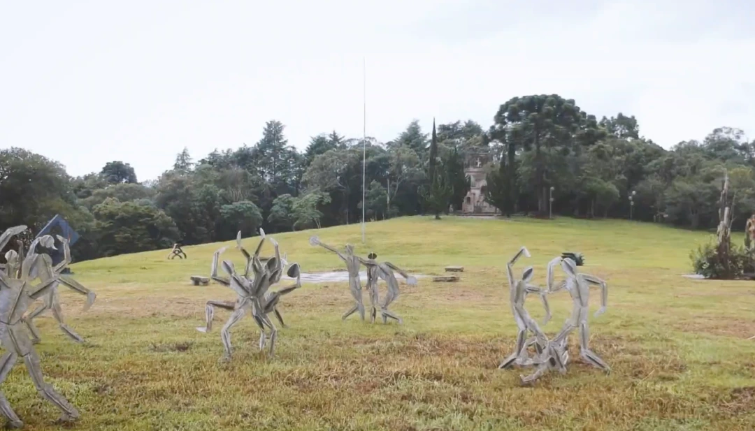 Obras área externa Espaço Sergius Erdely. Foto: Maurício Martins