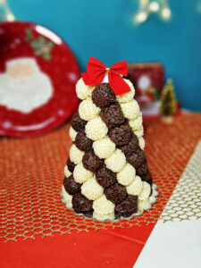 Torre de brigadeiros Com Carinho