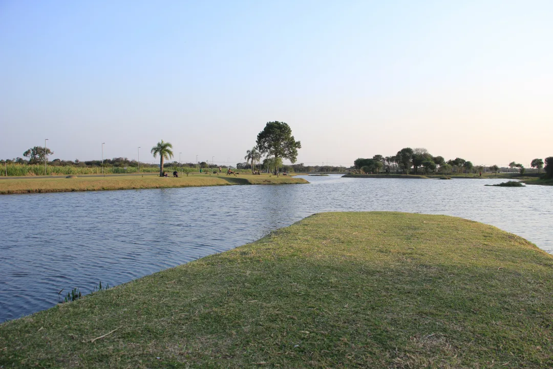 Parque das águas, em Pinhais. 