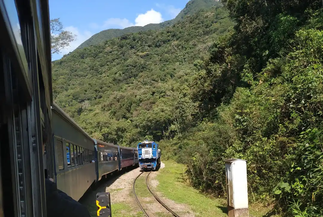 Passeio de trem pela Serra da Graciosa, de Curitiba até Morretes. Foto: Elaine Nunes