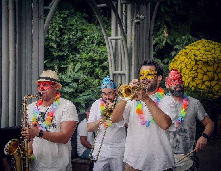 “Brasil Pandeiro” agita o Carnaval na Rua da Música com marchinhas, música brasileira e muito mais. Confira a programação