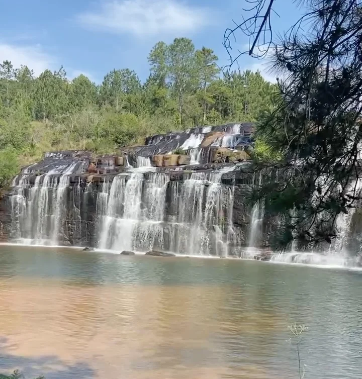 Cachoeira do Chico: um banho revigorante. 
