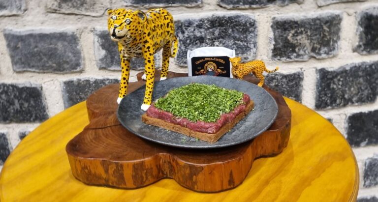 Carne de Onça (foto Simone Meirelles)