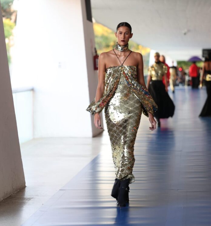 Desfile Chaouiche (foto Caio Medeiros)