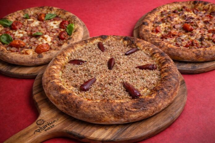 Pizzas de pinhão da Pitoresca. Créditos Henrique Kuntzler