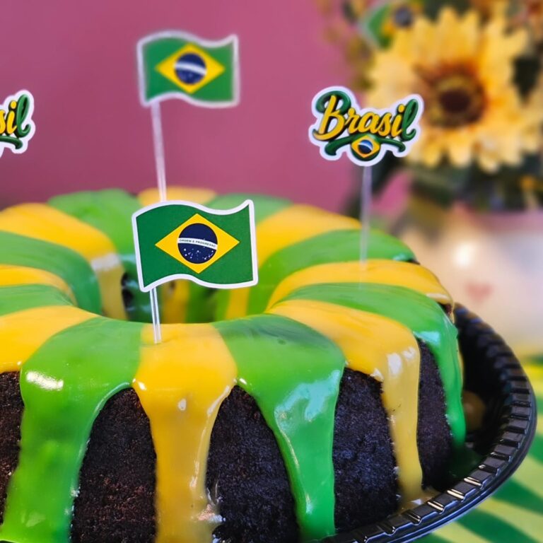 Em clima de Copa: que tal pedir um cardápio temático e reunir a turma?