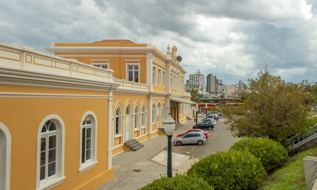 Estação Saudade.