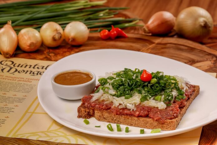 Carne de onça (foto Gean Cavalheiro)